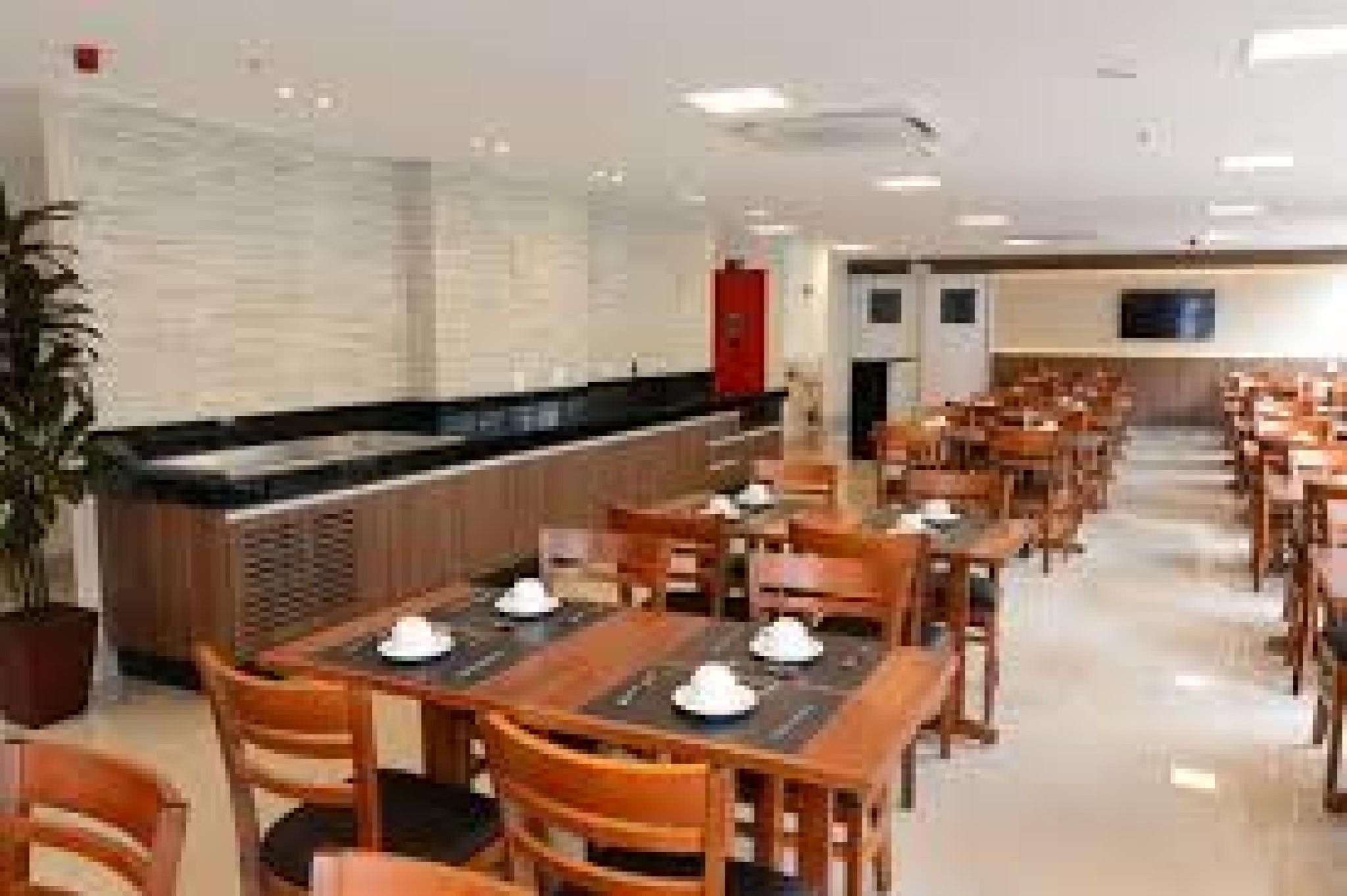 Tulip Inn Vila Velha Вила Веля Екстериор снимка