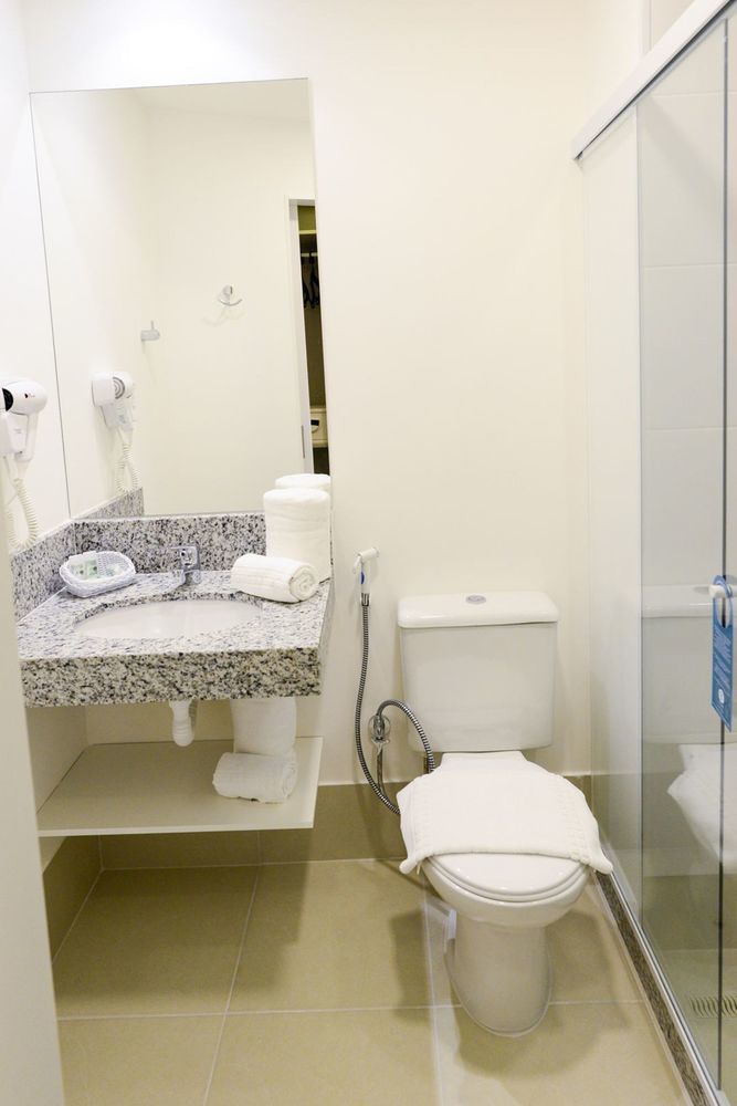 Tulip Inn Vila Velha Вила Веля Екстериор снимка