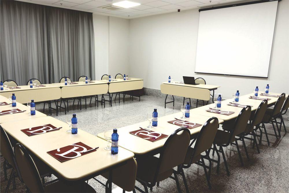 Tulip Inn Vila Velha Вила Веля Екстериор снимка